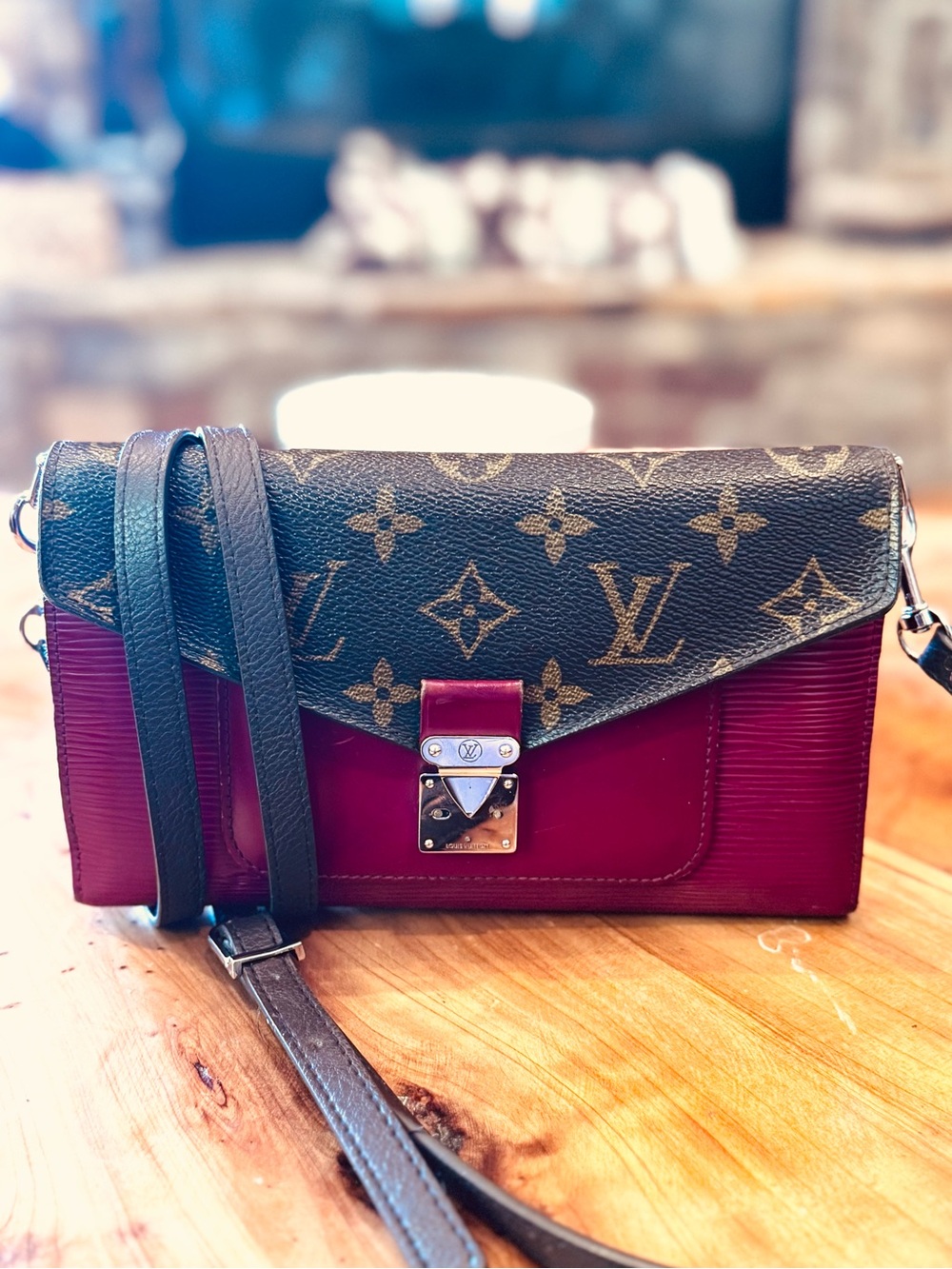 Louis Vuitton Marie-Rose Wallet Monogram Canvas and Epi Leather broken closure
